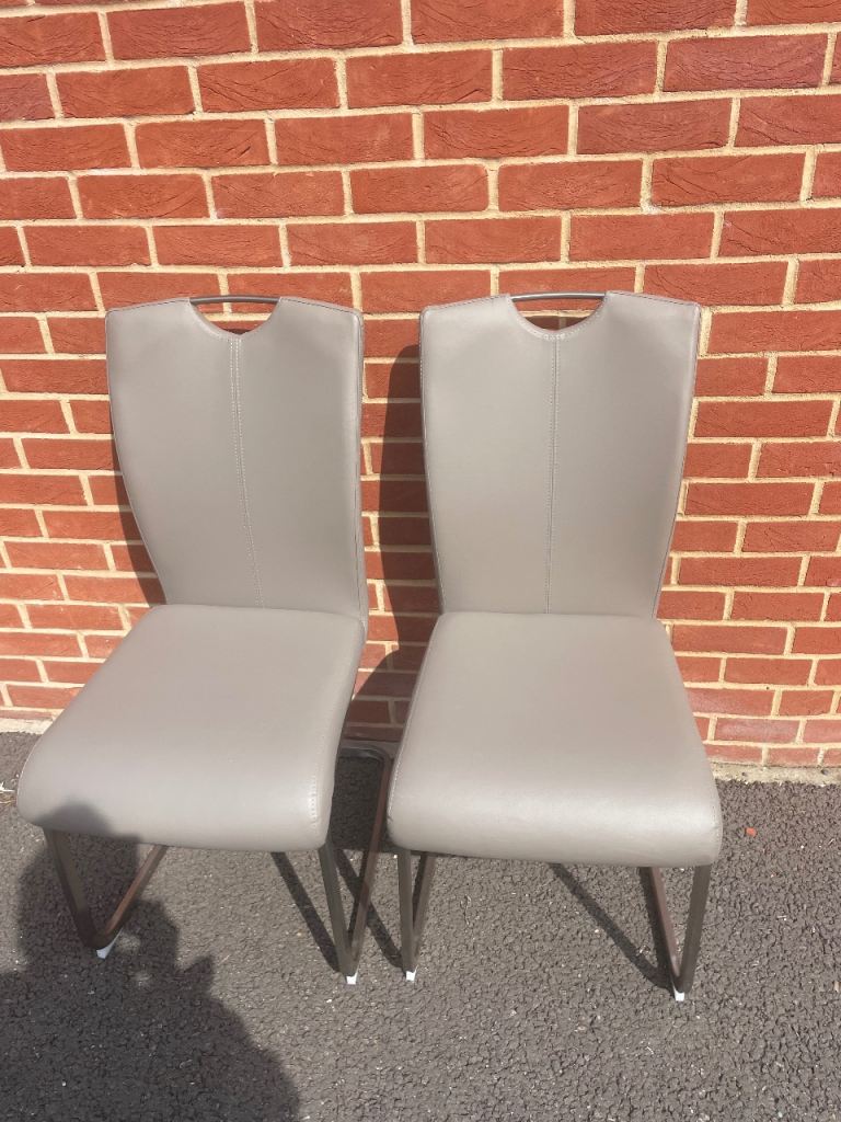 Pair of Modern brown Faux Leather Dining Chairs – Metal Cantilever Legs