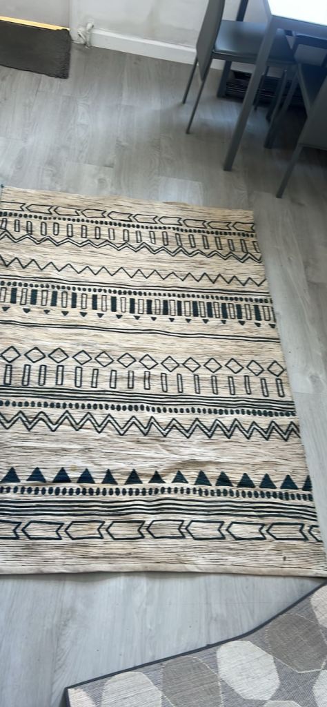 Rug
