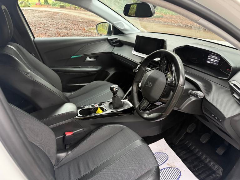 2021 Peugeot 208 1.5 BlueHDi 100 Allure 5dr HATCHBACK Diesel Manual