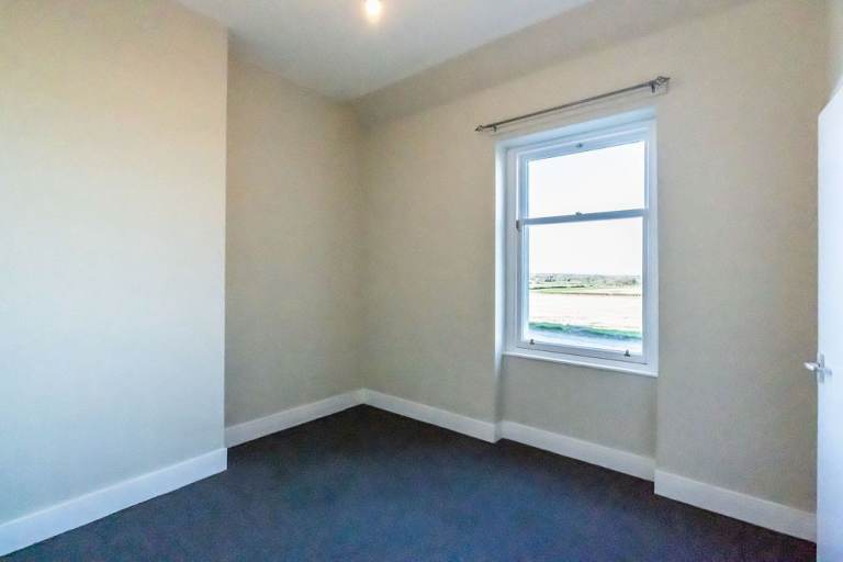 Delightful, 2 bedroom, main door cottage in Carberry, East Lothian – available NOW