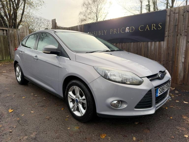 2012 Ford Focus 1.6 Zetec Euro 5 5dr HATCHBACK Petrol Manual