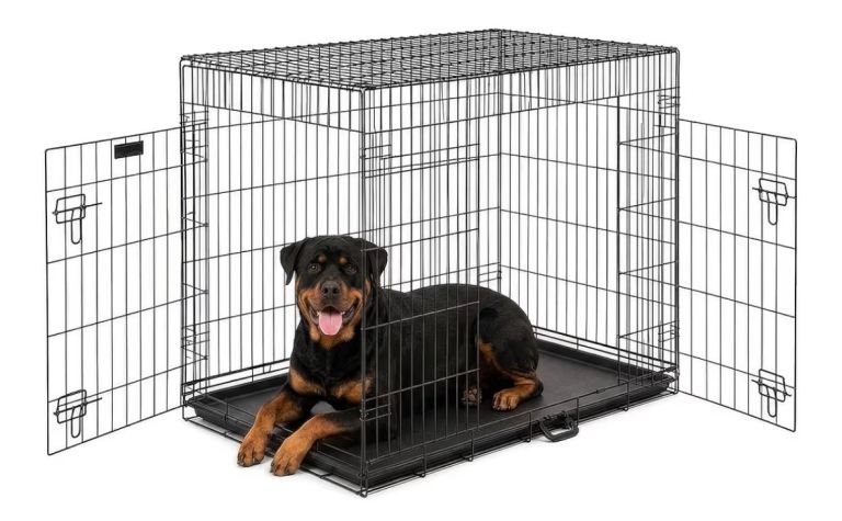 Dog Crate – Like New – £25