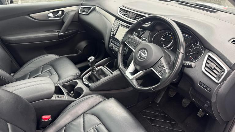 2021 Nissan Qashqai 1.3 DiG-T N-Motion 5dr Petrol Hatchback Hatchback Petrol Manual