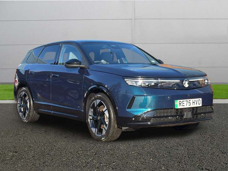 2025 Vauxhall Grandland 157kW Ultimate 73kWh 5dr Auto [Panoramic Roof] HATCHBACK ELECTRIC Automatic