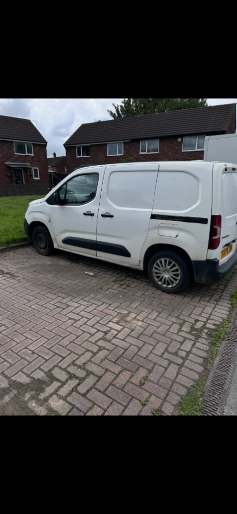 Citroen, BERLINGO, Panel Van, 2021, Manual, 1499 (cc)