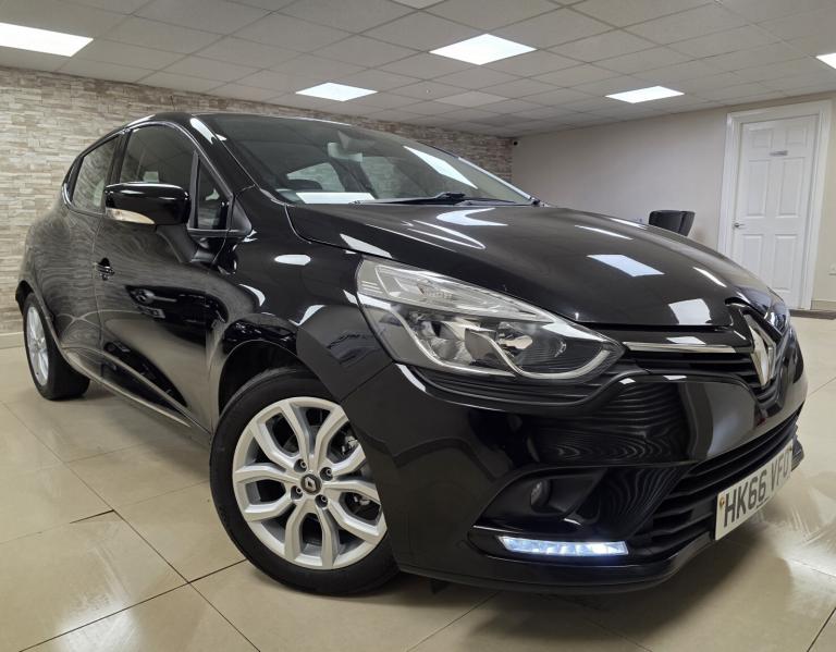 RENAULT CLIO 1.2 Dynamique Nav 1.2 16V 75 Black Manual WARRANTY 12 MONTHS MOT