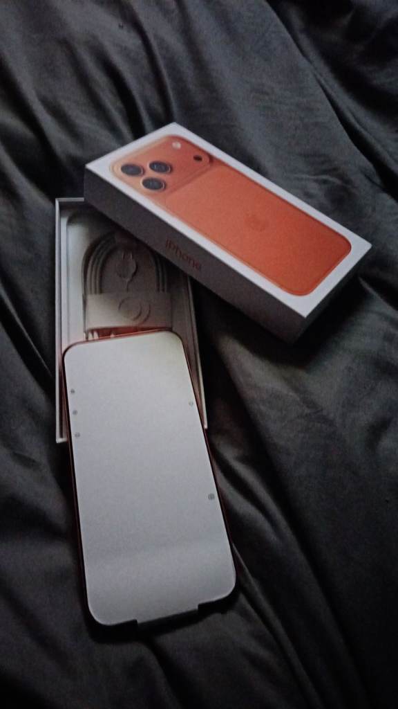 iPhone 17 pro max 