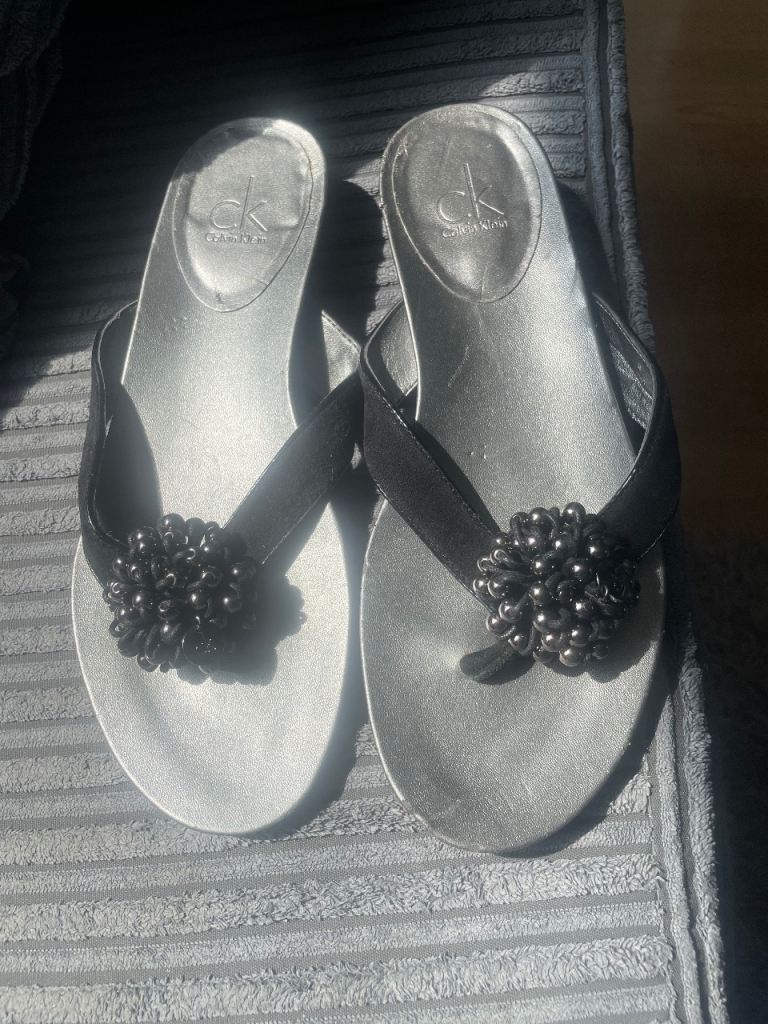  Black Sandals size 5