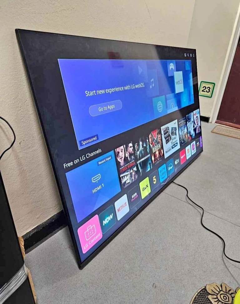 50 inch LG Super 4k Smart Ultra UHD LED WiFi TV with REMOTE £149