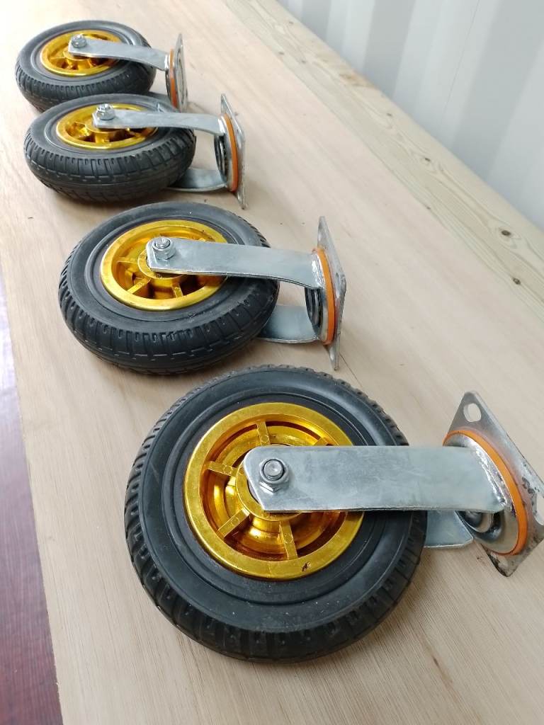Heavy duty caster wheels.