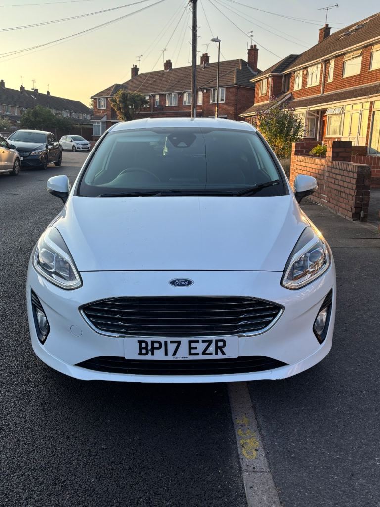 Ford, FIESTA, Hatchback, 2017, Manual, 998 (cc), 3 doors