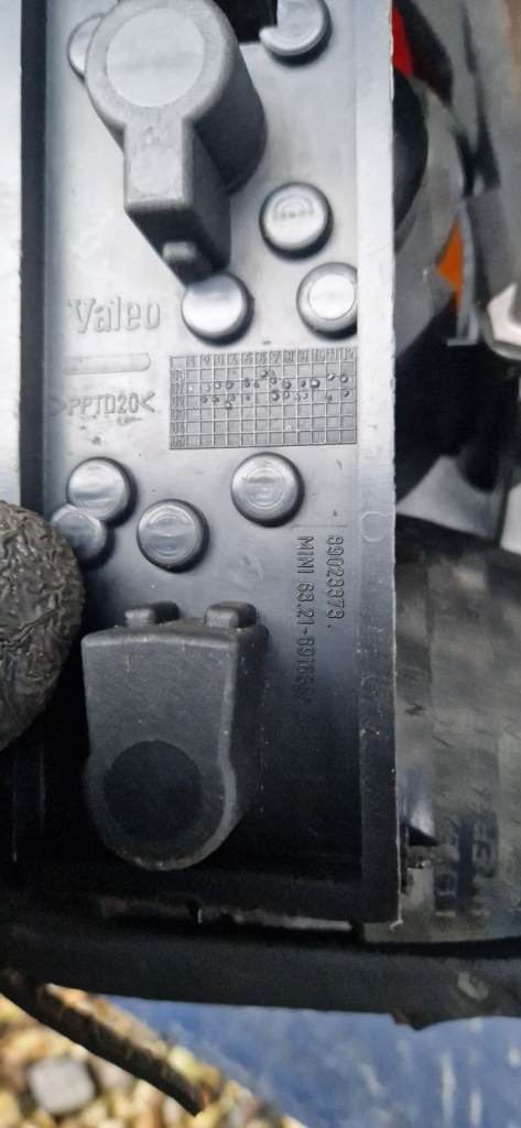 Mini Cooper 01-06 R50 R52 R53 Left Passenger Side Rear Taillight N/S/R 89023373