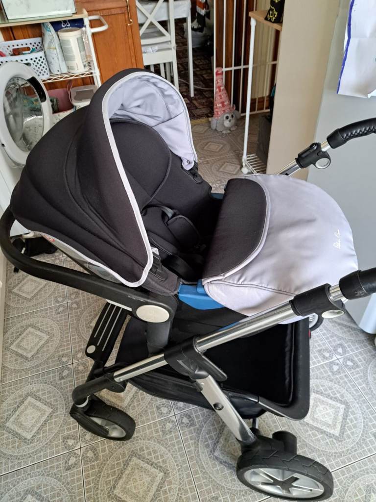 Silver cross pioneer pram/pushchair