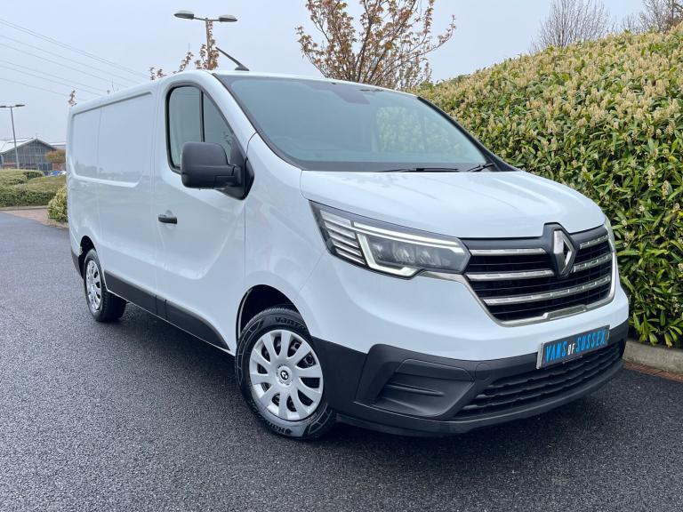 2023 Renault Trafic 2.0 dCi Blue SL28 BUSINESS+ AIR-CON  APPLE/ ANDROID CAR