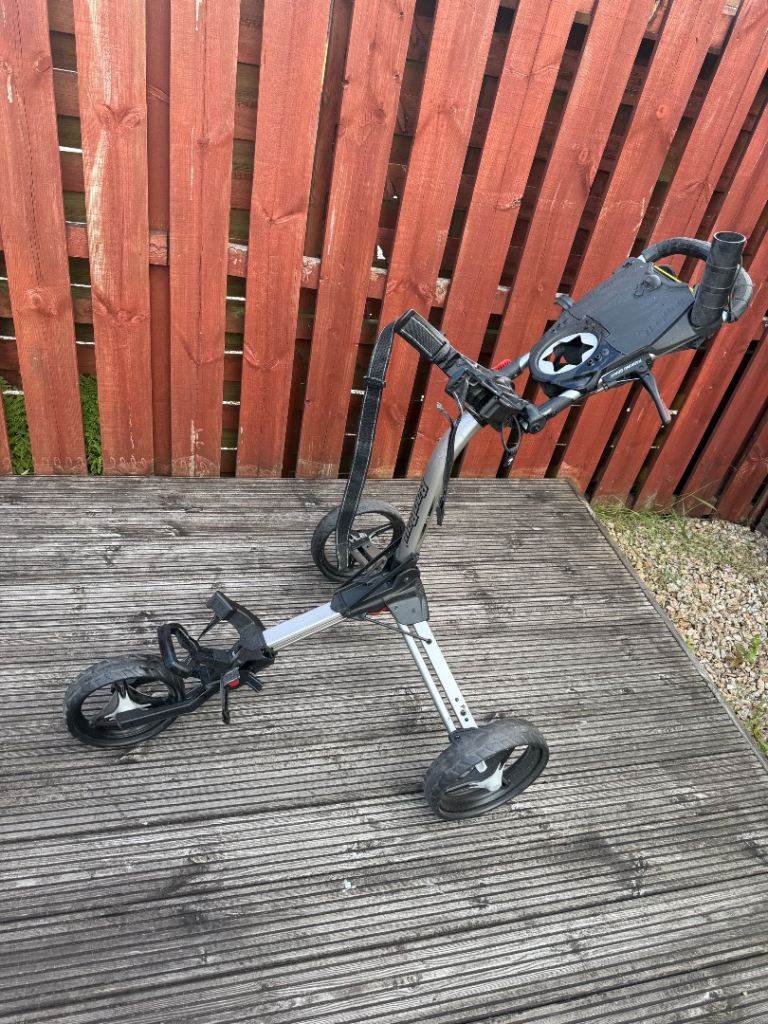 Bag Boy foldable golf trolley 
