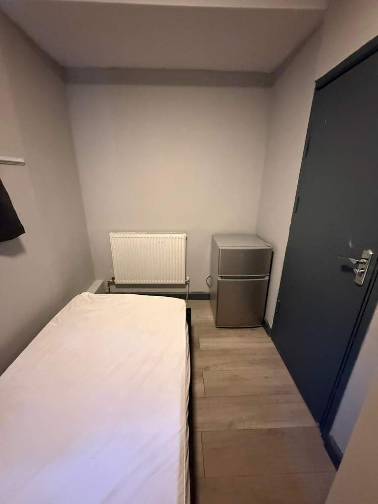 Room for rent in EAST HAM WELLINGTON ROAD E66EB