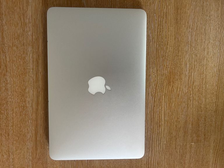 Apple MacBook Air 11" inch late 2014 with original charger both cables.