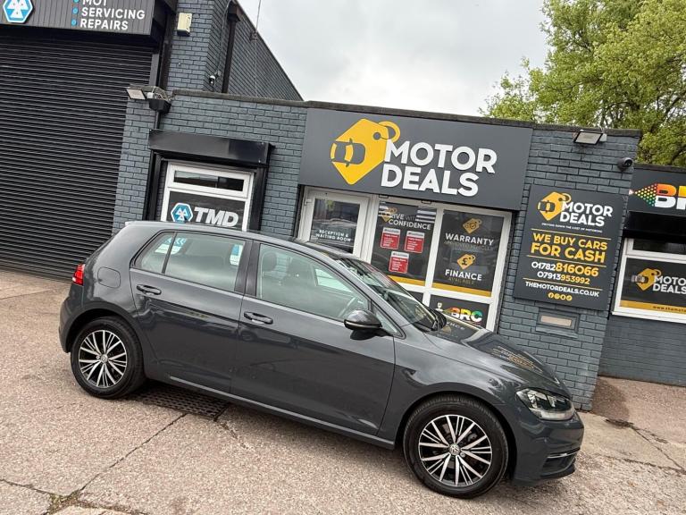  Volkswagen Golf 1.6 TDI BlueMotion Tech SE Nav Euro 6 (s/s) 5dr Diesel Manual
