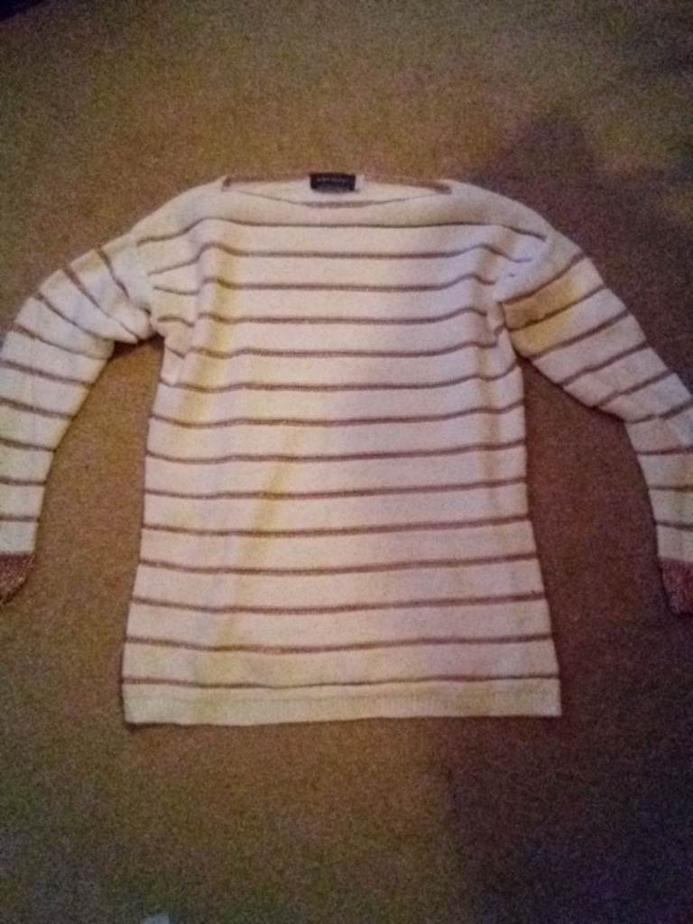 Mint velvet ladies jumper white/rose gold 8-10