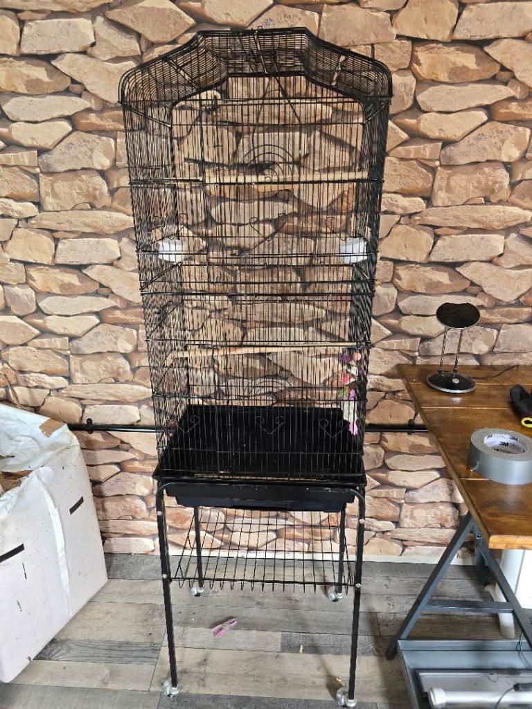 Bird cage