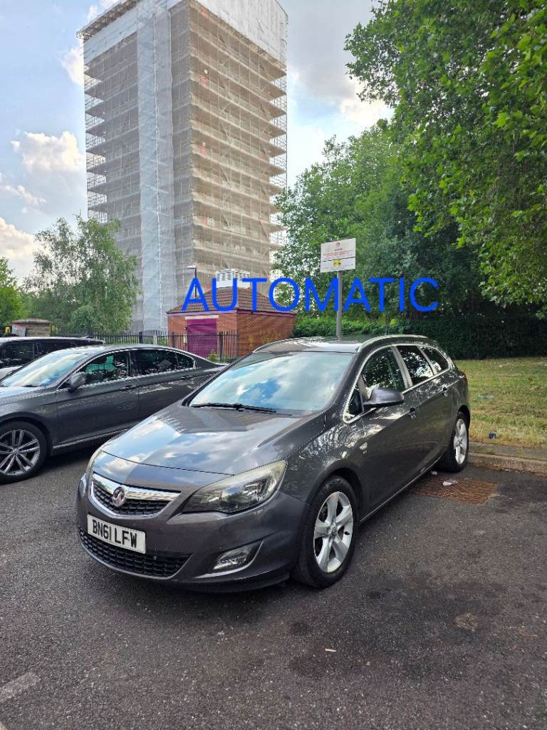 Vauxhall, ASTRA, Estate, 2011, Other, 1598 (cc), 5 doors