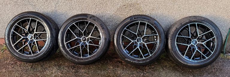 18” Romac alloy wheels and tyres. Mint condition
