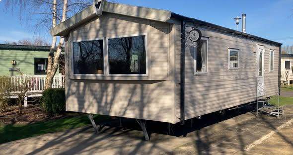 Willerby Vacation 2 Bed Static Caravan - Quiet Location
