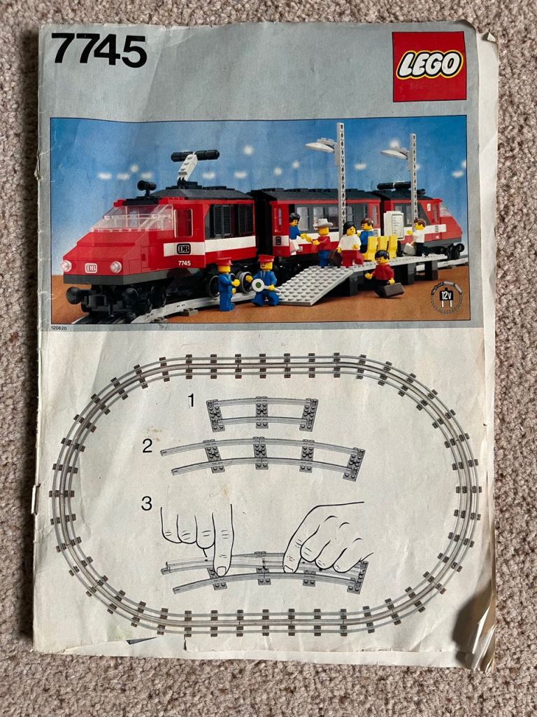 LEGO 7745 ELECTRIC TRAIN SET JOB LOT.