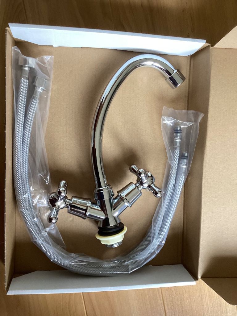 Chromed Kitchen Faucet - Complete 