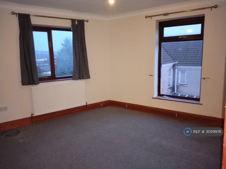 2 bedroom flat in Morriston, Swansea, SA6 (2 bed) (#3059976)