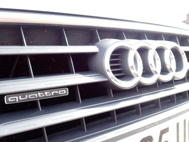 2015 Audi Q3 2.0 TDI SE SUV 5dr Diesel S Tronic quattro Euro 6 (s/s) (150 ps)