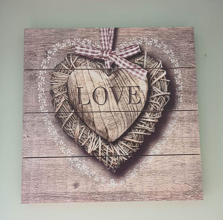 Love/Heart Wooden Wall Art