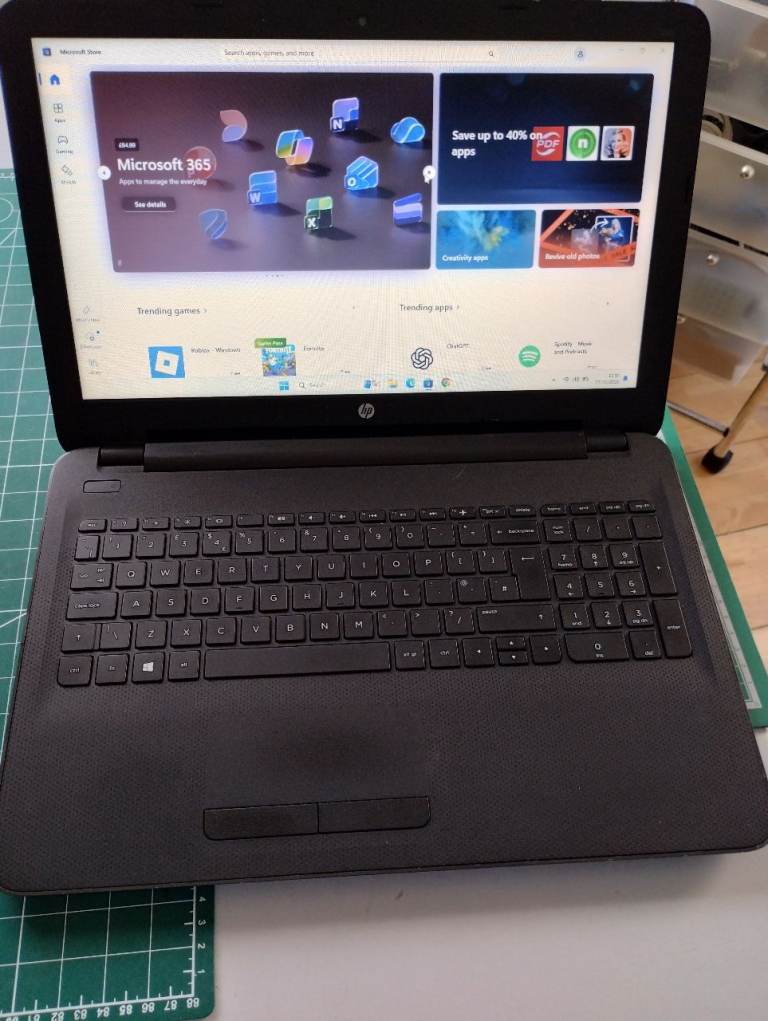 16GB RAM, HP 15.6 Windows 11 Laptop, i5, 240GB SSD, HDMI, FULL MS OFFICE, DVD 