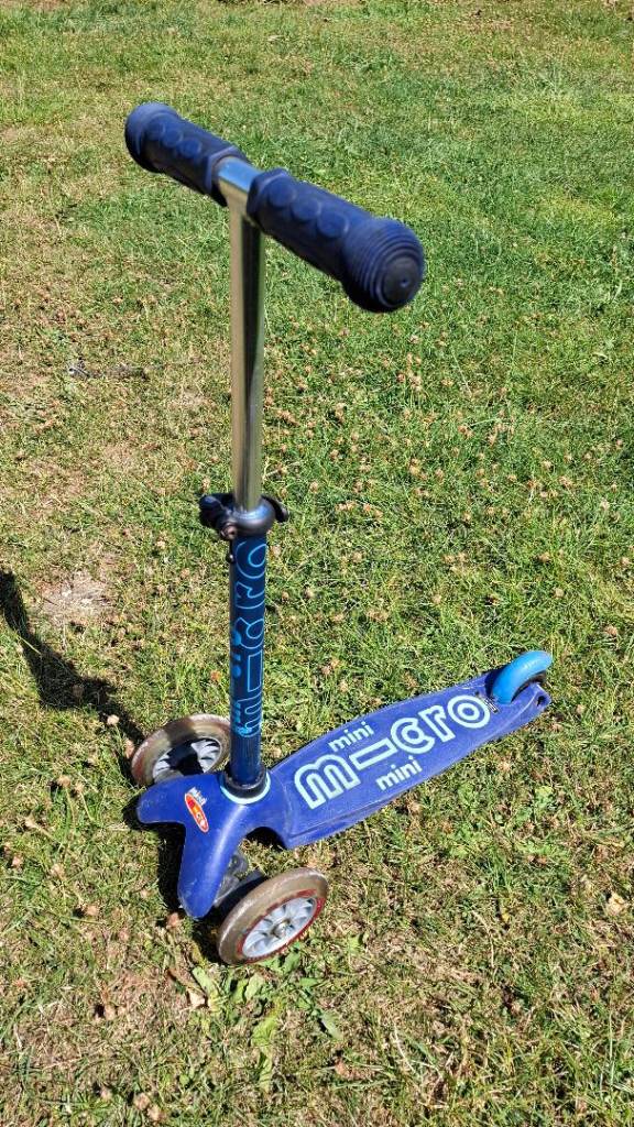 Mini micro scooter 