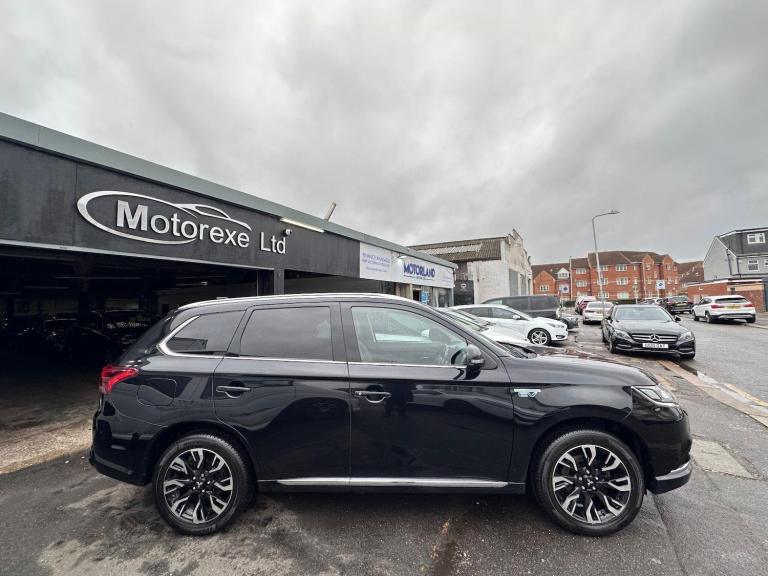 2015 Mitsubishi Outlander 2.0h 12kWh GX4h CVT 4WD Euro 6 (s/s) 5dr ESTATE Petrol/Electric Hybrid ...