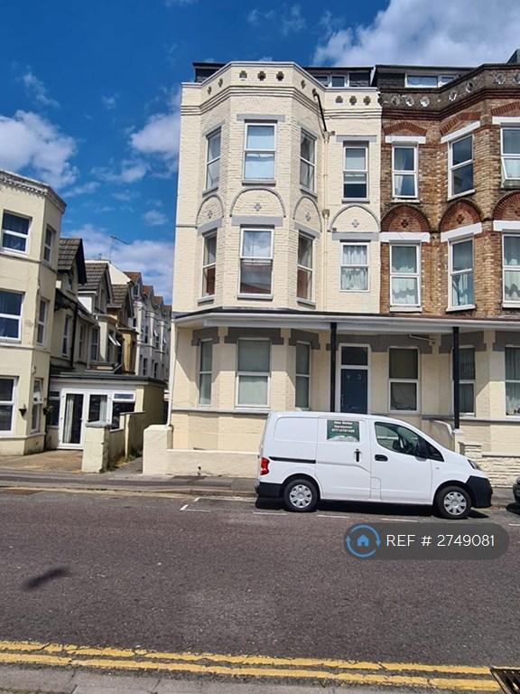 1 bedroom flat in West Hill Road, Bournemouth, BH2 (1 bed) (#2749081)