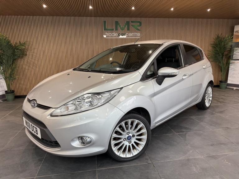 FORD FIESTA 1.4 Titanium 2011