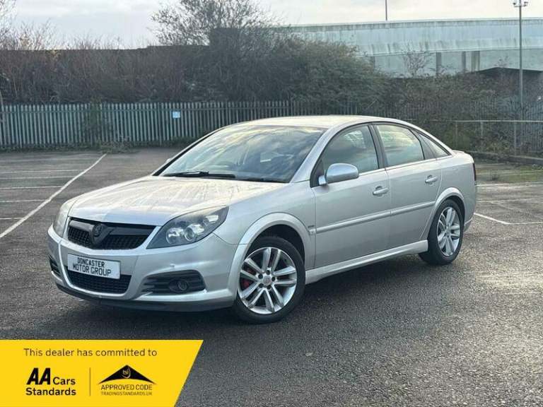 2007 Vauxhall Vectra 1.9 CDTi 16v SRi 5dr HATCHBACK Diesel Manual