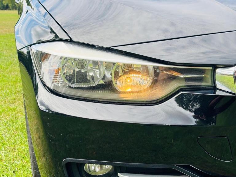 BMW 3 SERIES 2.0 320d Sport Euro 5 (s/s) 4dr 2012