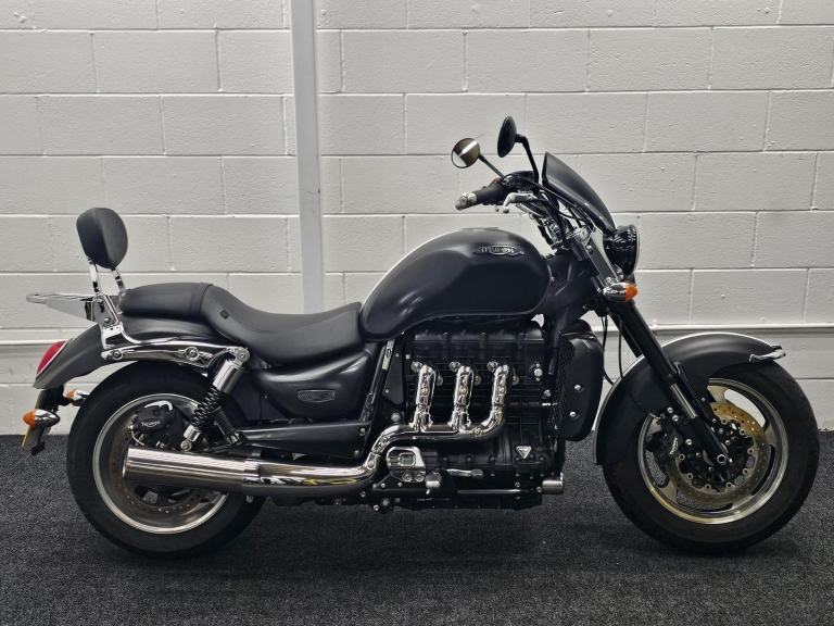 TRIUMPH ROCKET III ROADSTER - FULL HISTORY - RAMAIR FILTER 
