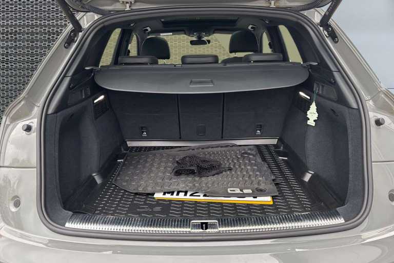 2022 Audi Q5 S Ln Vor 40Tdi Mhev Qu Saloon Diesel Automatic