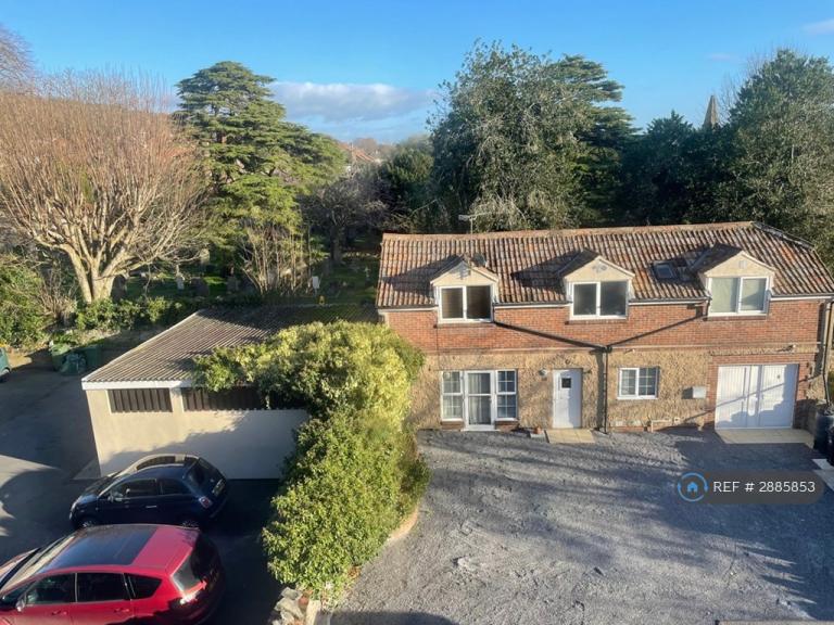1 bedroom flat in Trewartha Park, Weston-Super-Mare, BS23 (1 bed) (#2885853)