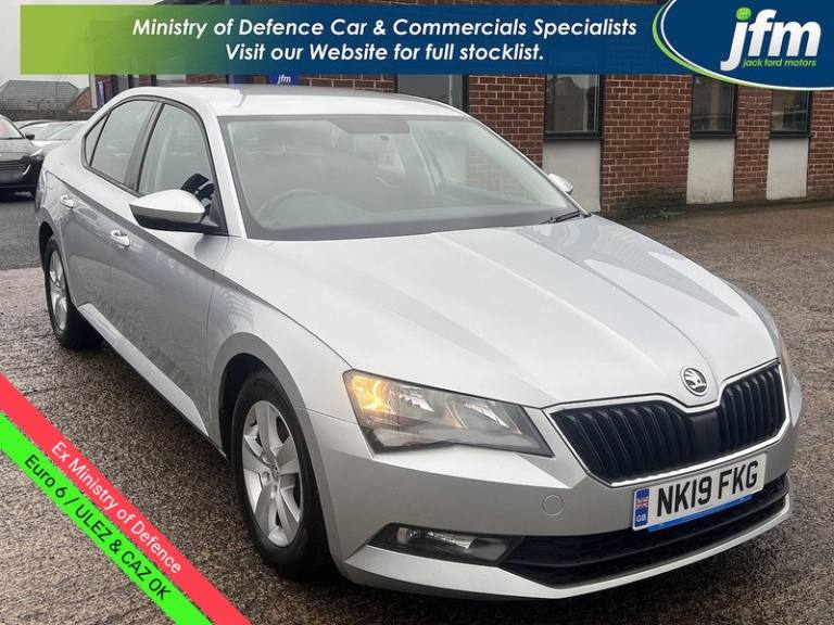 2025 Skoda Superb 2.0 TDI CR S 5dr HATCHBACK DIESEL Manual