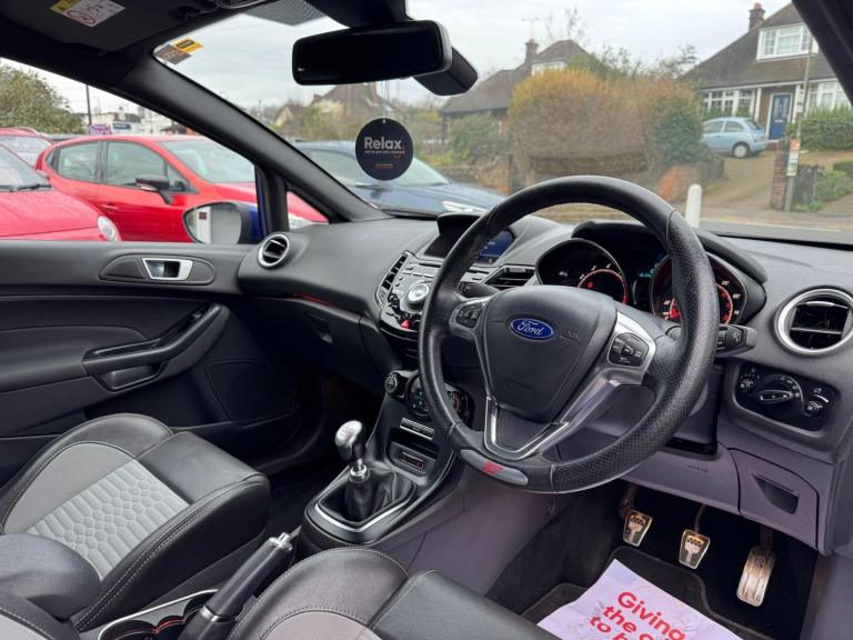2015 Ford Fiesta 1.6 EcoBoost ST-3 3dr HATCHBACK PETROL Manual