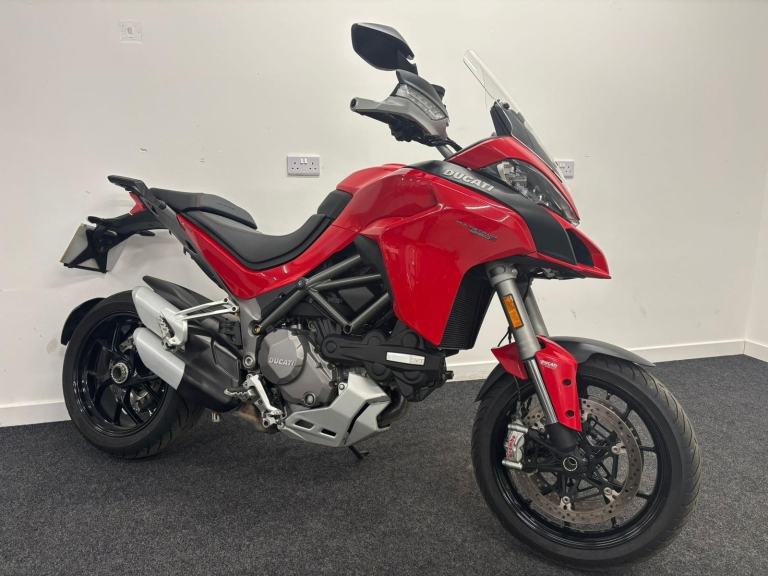 DUCATI MULTISTRADS 1260S ** LOW MILEAGE - 1 OWNER - CRUISE CONTROL **