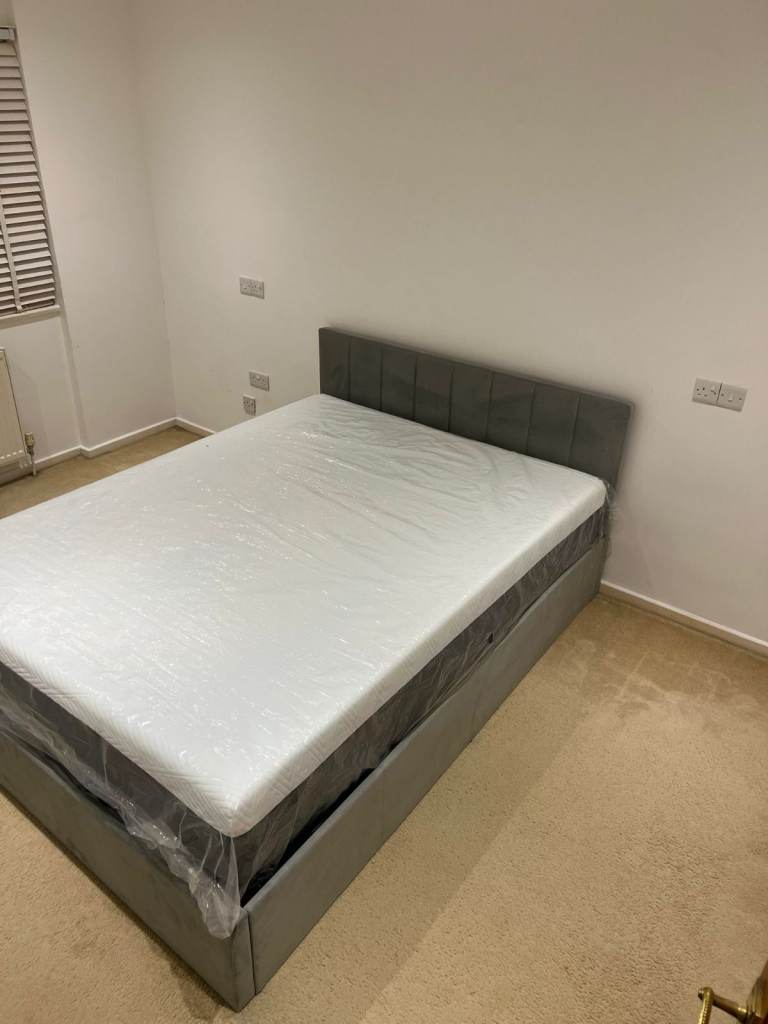 Spacious & Cosy double room for rent CR0 9JS