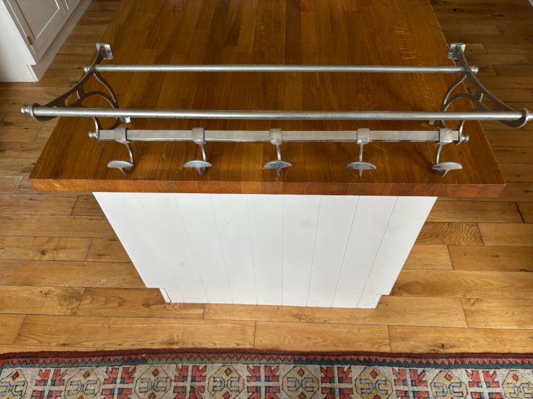 Large chrome bathroom rack rails hooks coat rack 