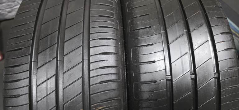 195 45 16    2 x tyres Goodyear Efficient Grip Performance