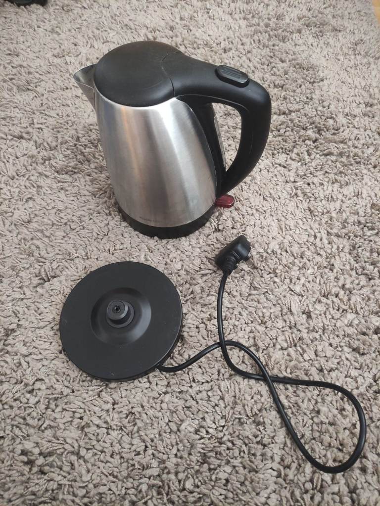 Cookworks MK-17S19C Stainless Steel Kettle – Good Condition