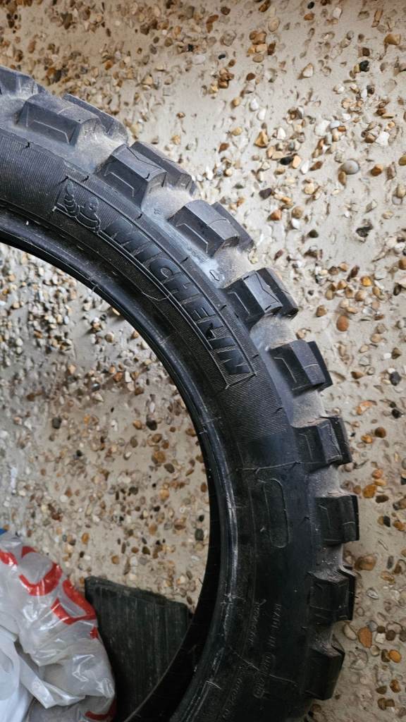 mitchelin anakee wild, scrambler tyre